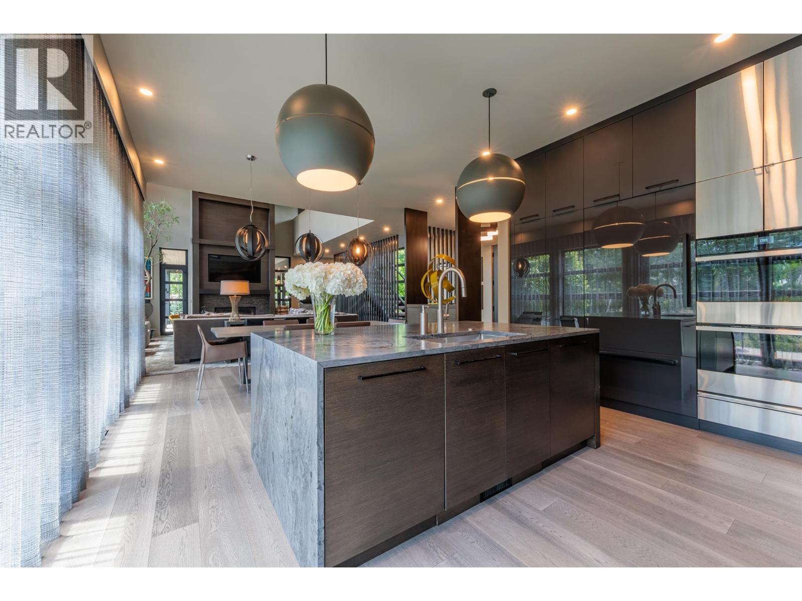 702 7th Street, Golden