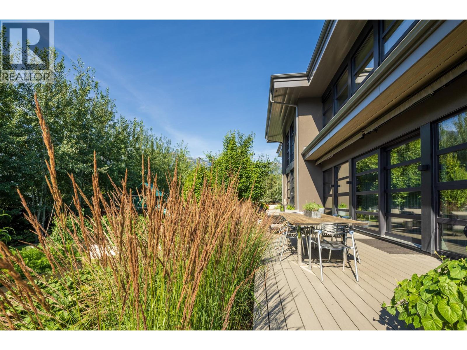 702 7th Street, Golden