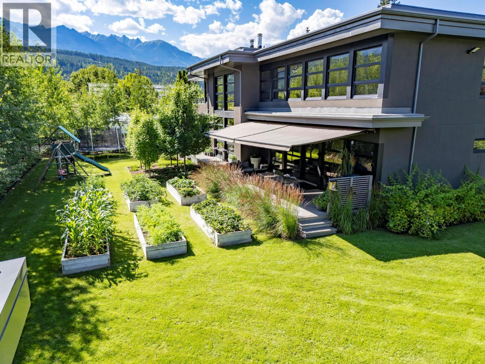 702 7th Street, Golden