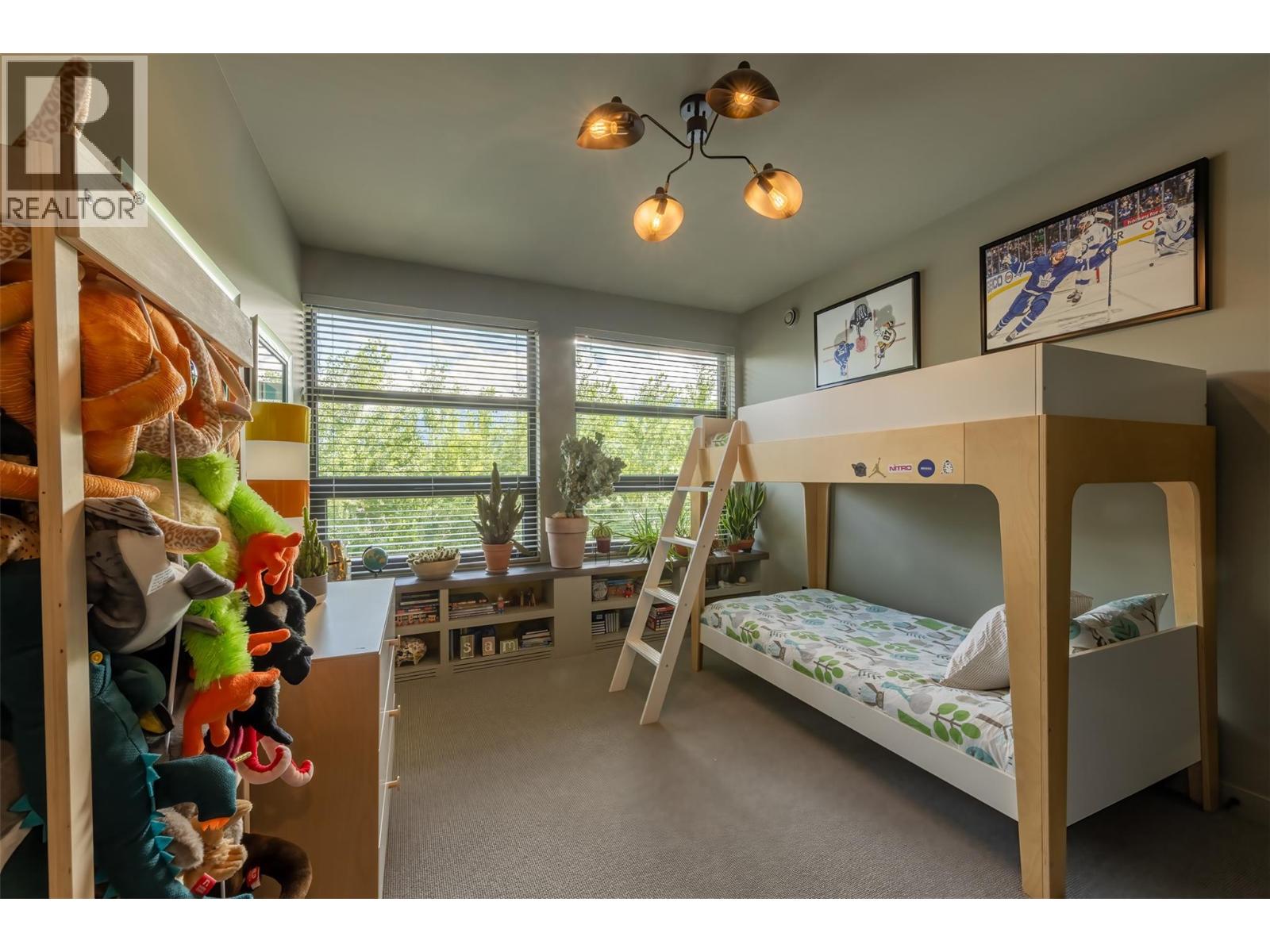 702 7th Street, Golden