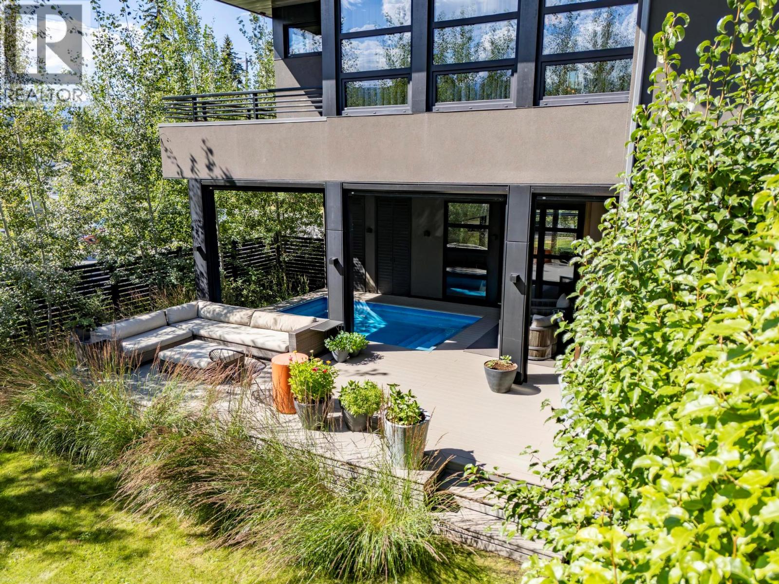 702 7th Street, Golden