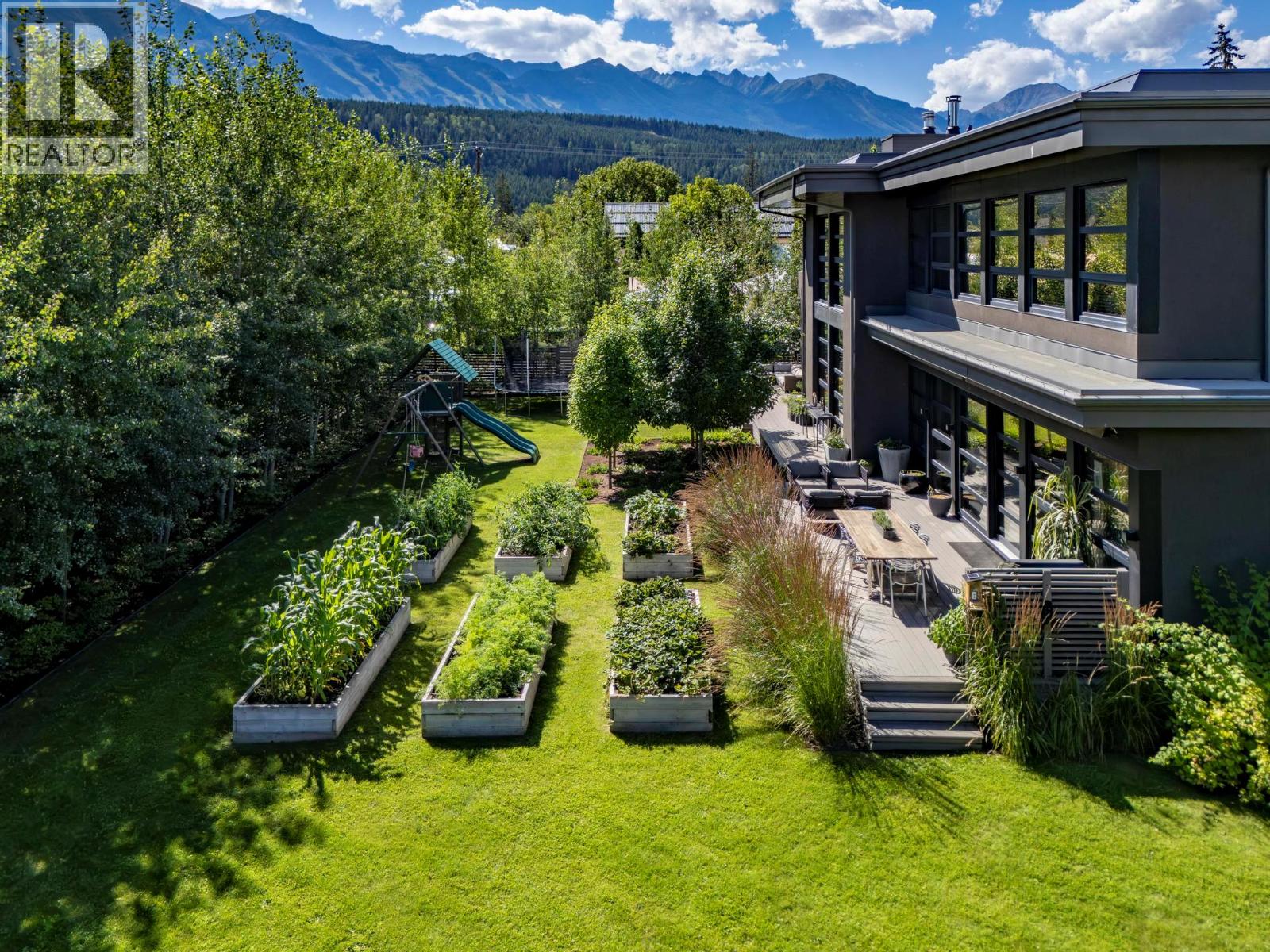 702 7th Street, Golden