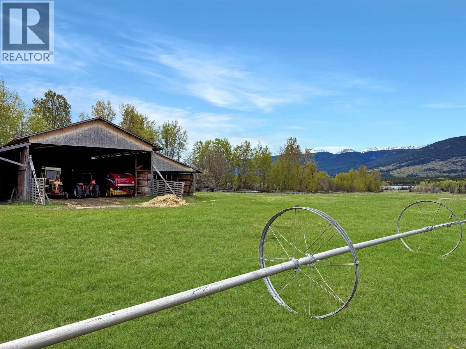 4899 MCGHEE ROAD, Williams Lake