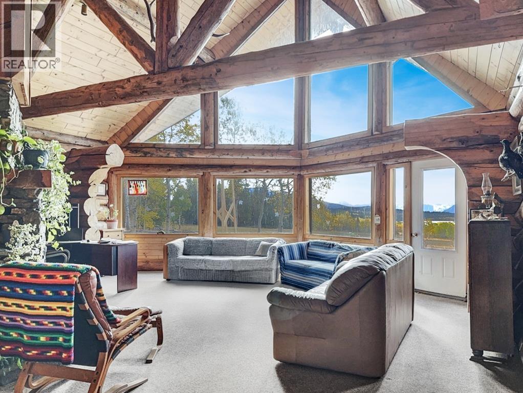 4899 MCGHEE ROAD, Williams Lake