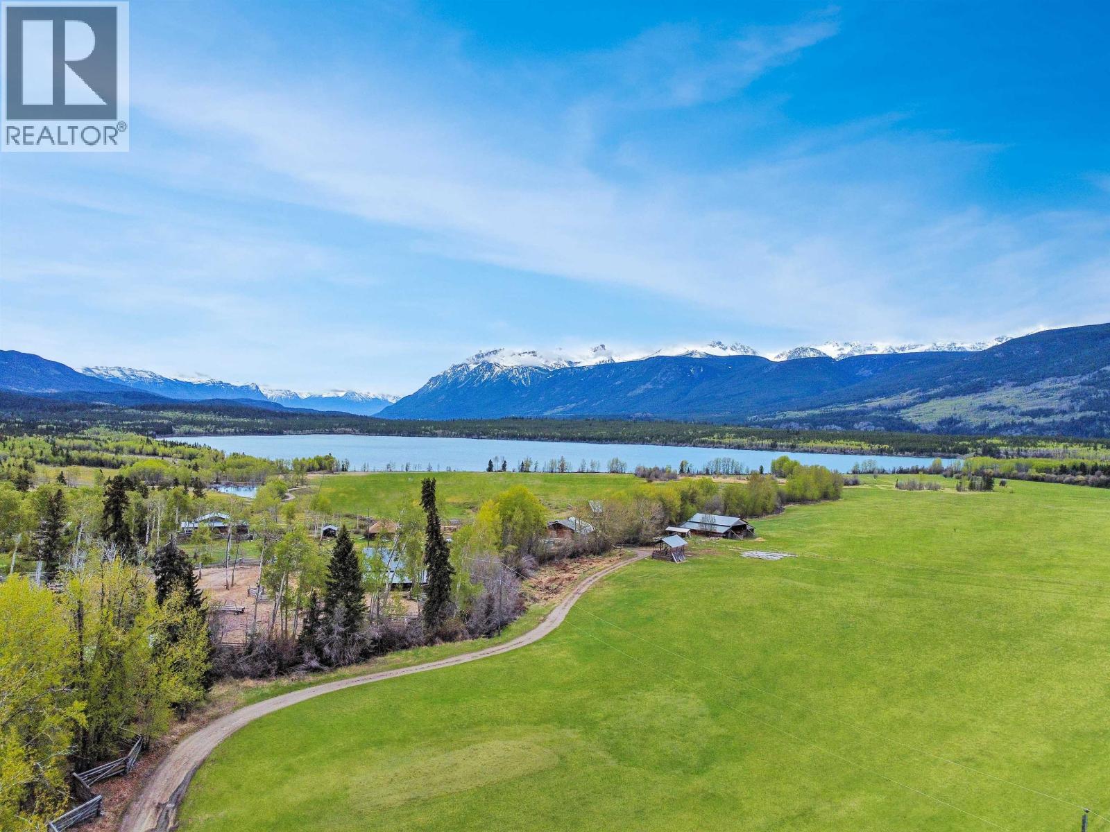 4899 MCGHEE ROAD, Williams Lake