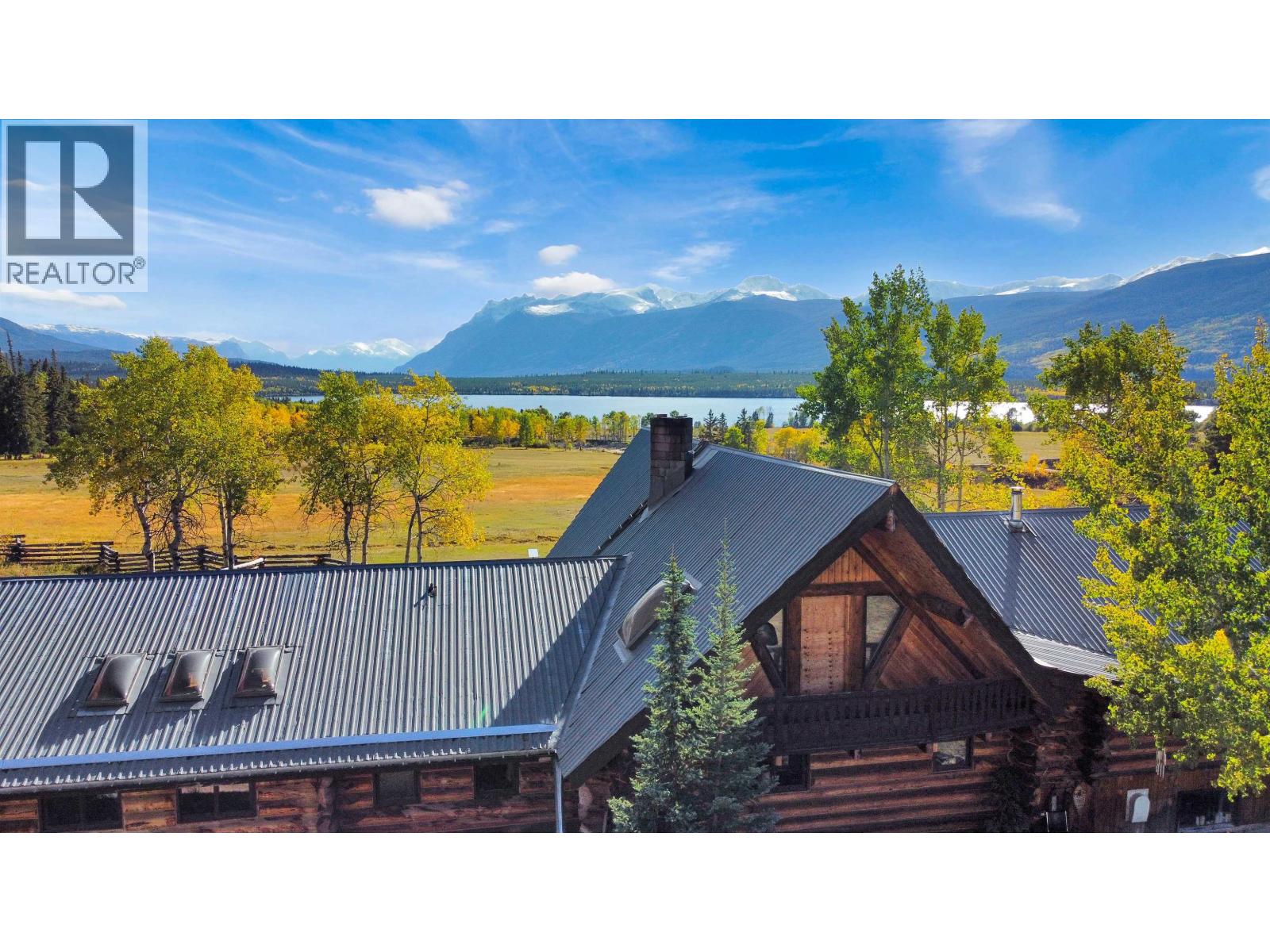 4899 MCGHEE ROAD, Williams Lake