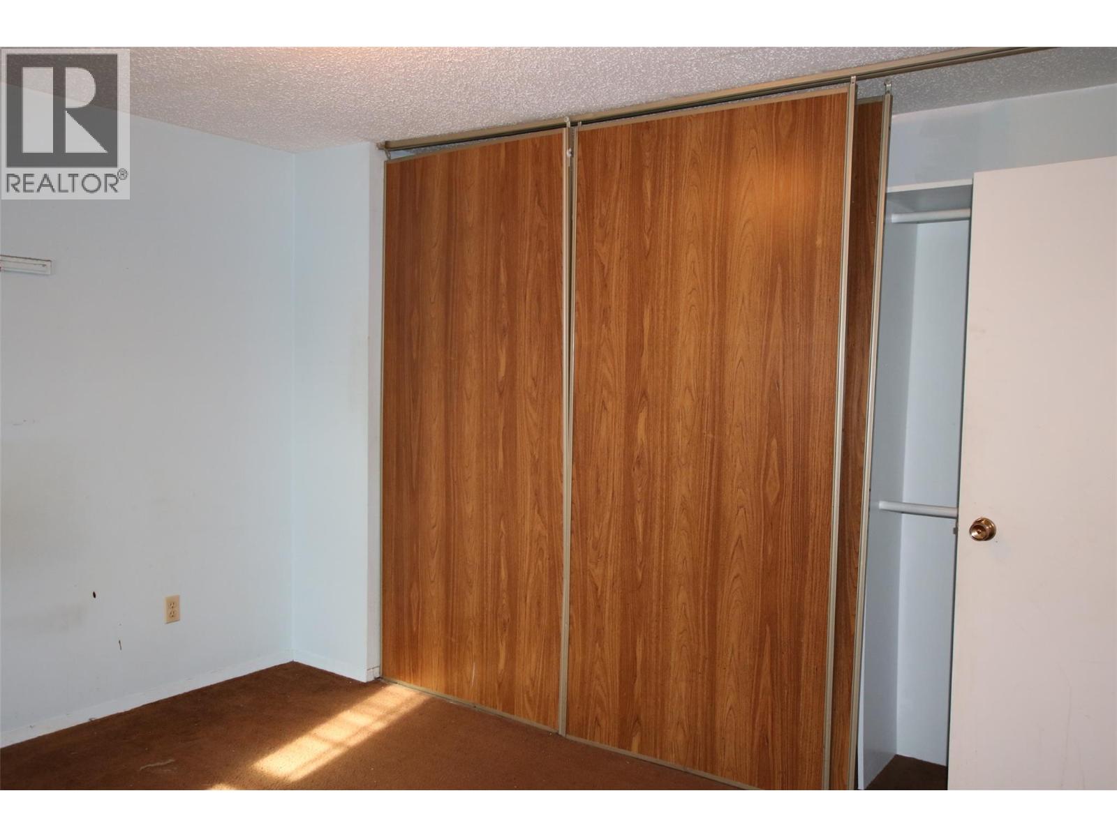 332 Willow Drive, Tumbler Ridge