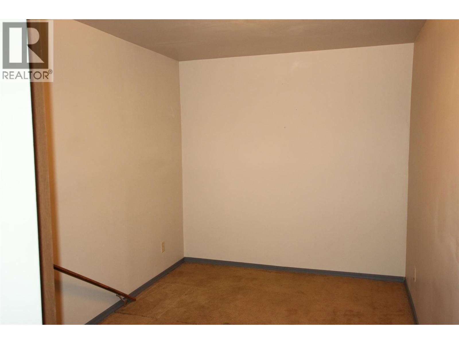 332 Willow Drive, Tumbler Ridge