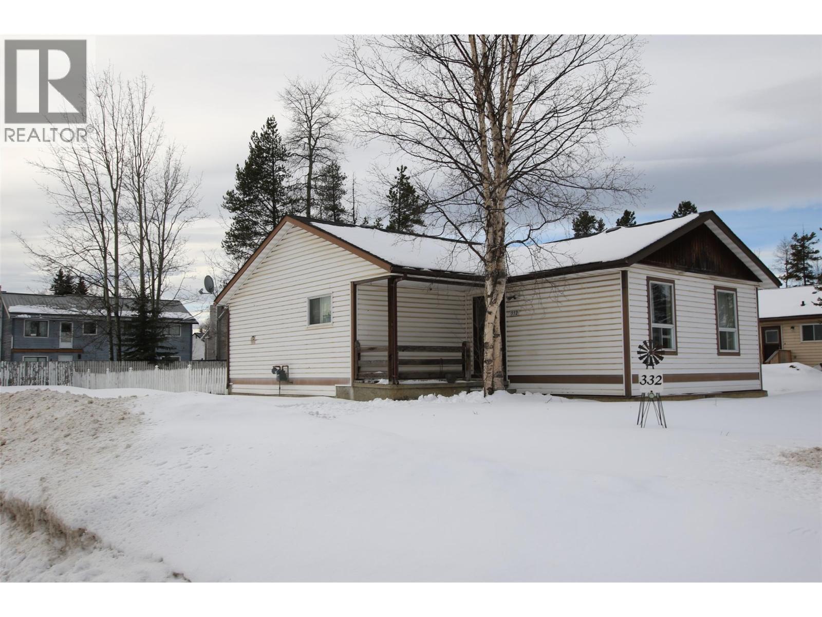 332 Willow Drive, Tumbler Ridge