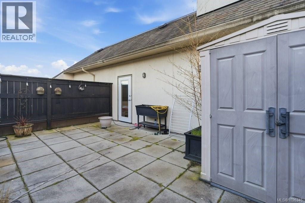 407 866 Goldstream Avenue, Langford