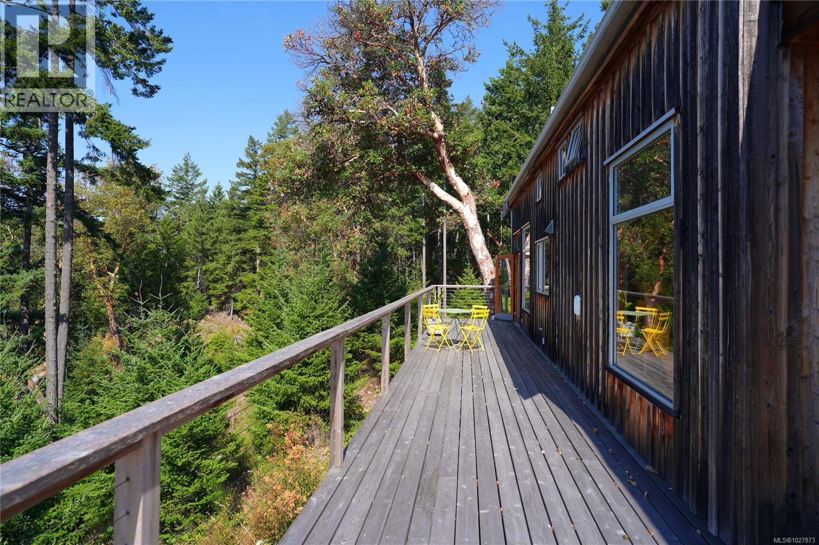  241 Little Mountain Road, Salt Spring