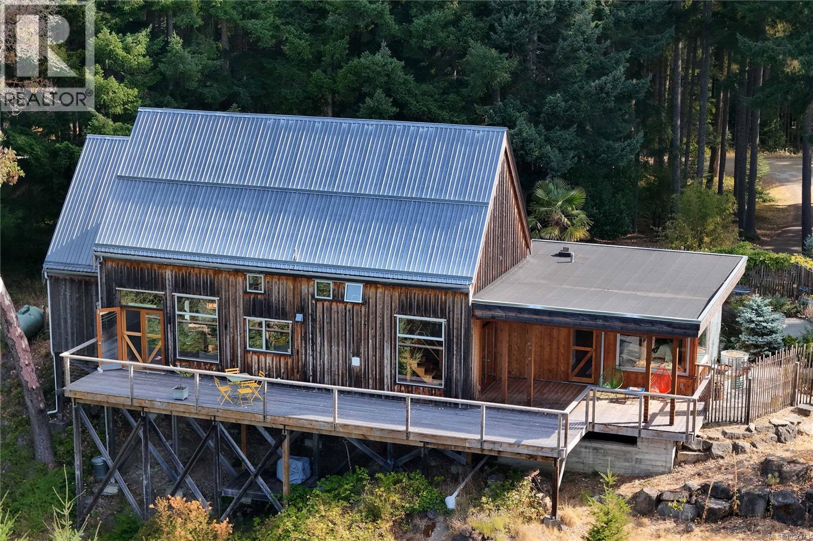  241 Little Mountain Road, Salt Spring