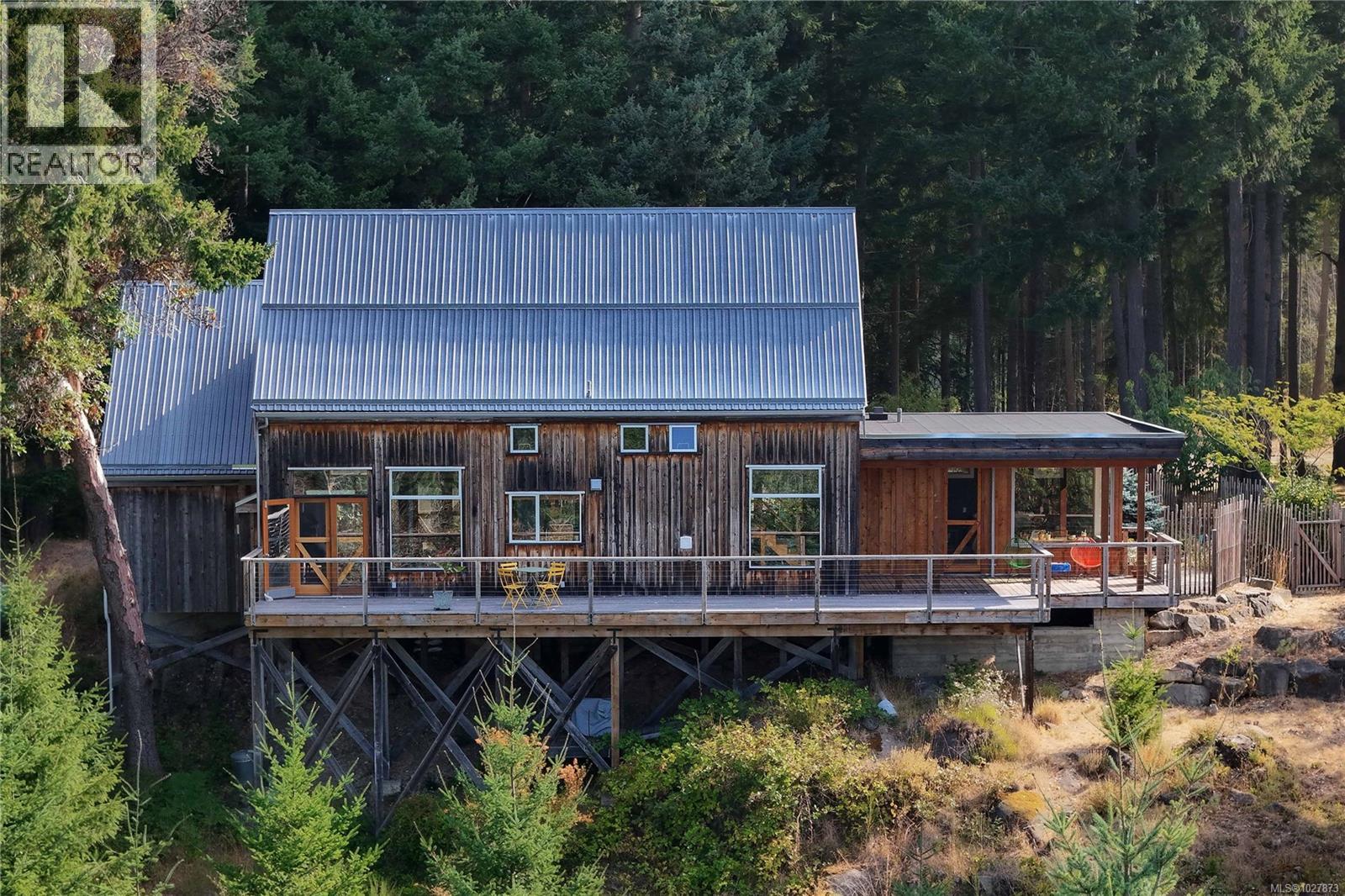  241 Little Mountain Road, Salt Spring