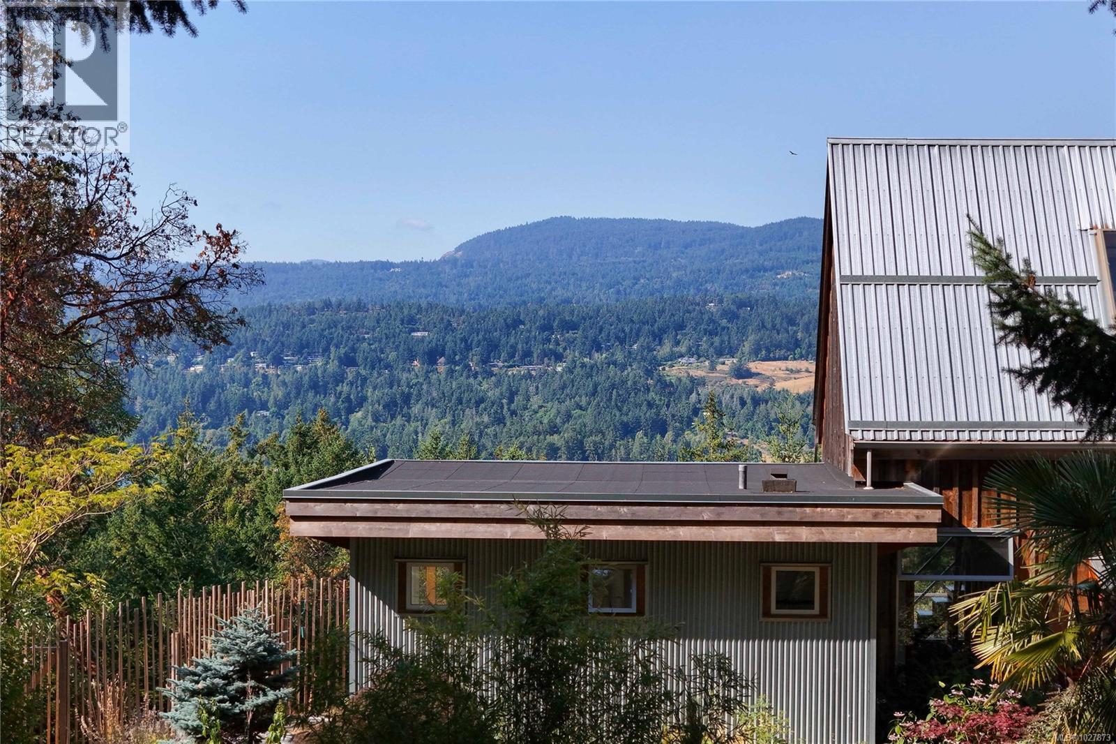  241 Little Mountain Road, Salt Spring