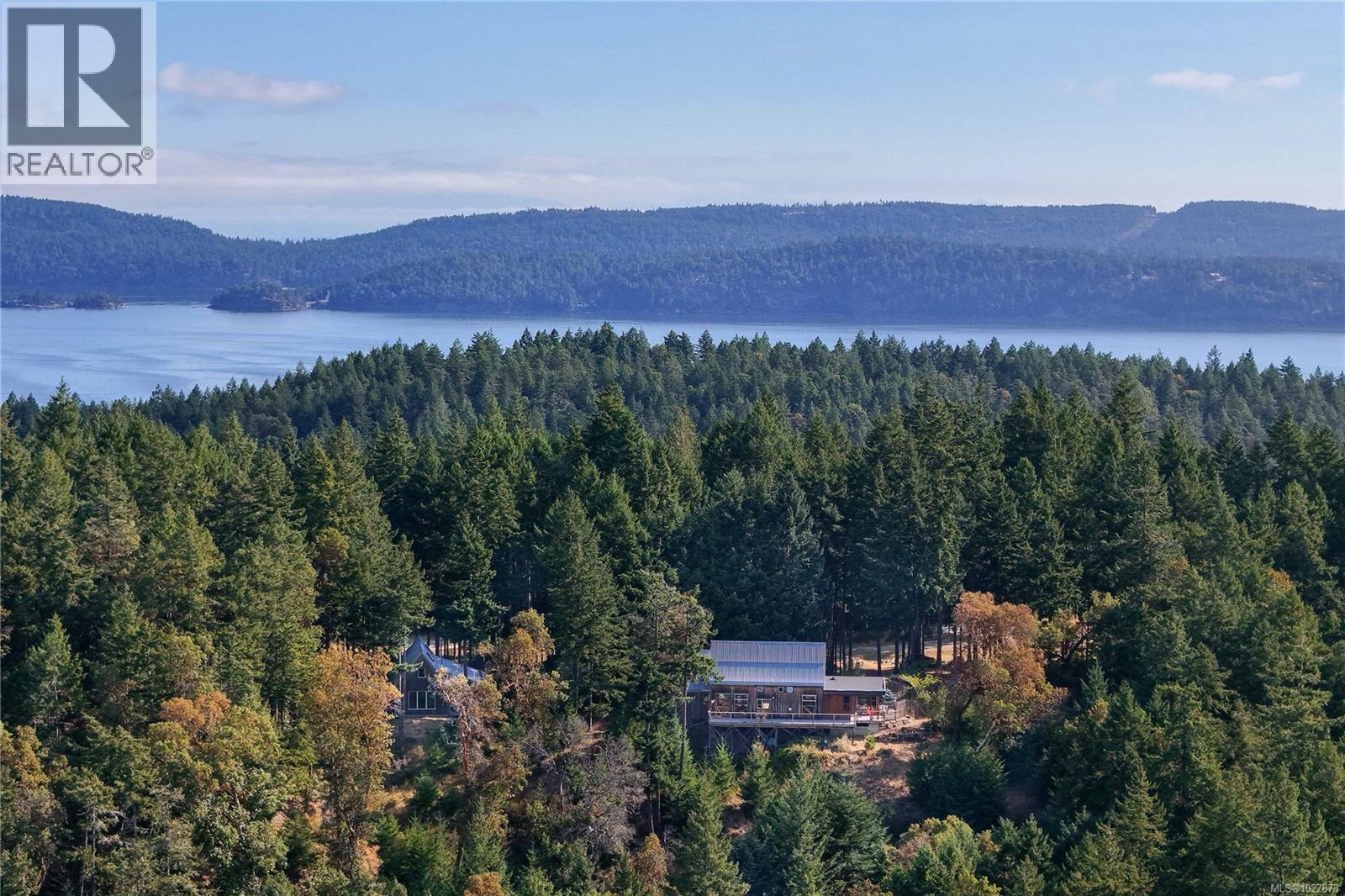  241 Little Mountain Road, Salt Spring