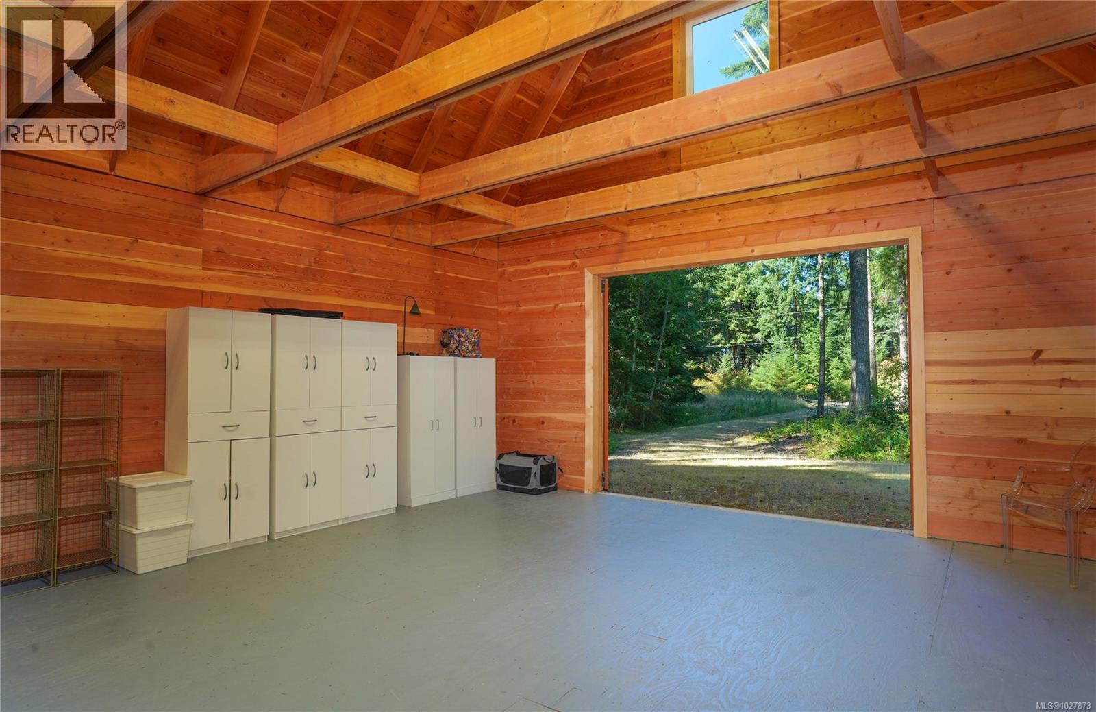  241 Little Mountain Road, Salt Spring