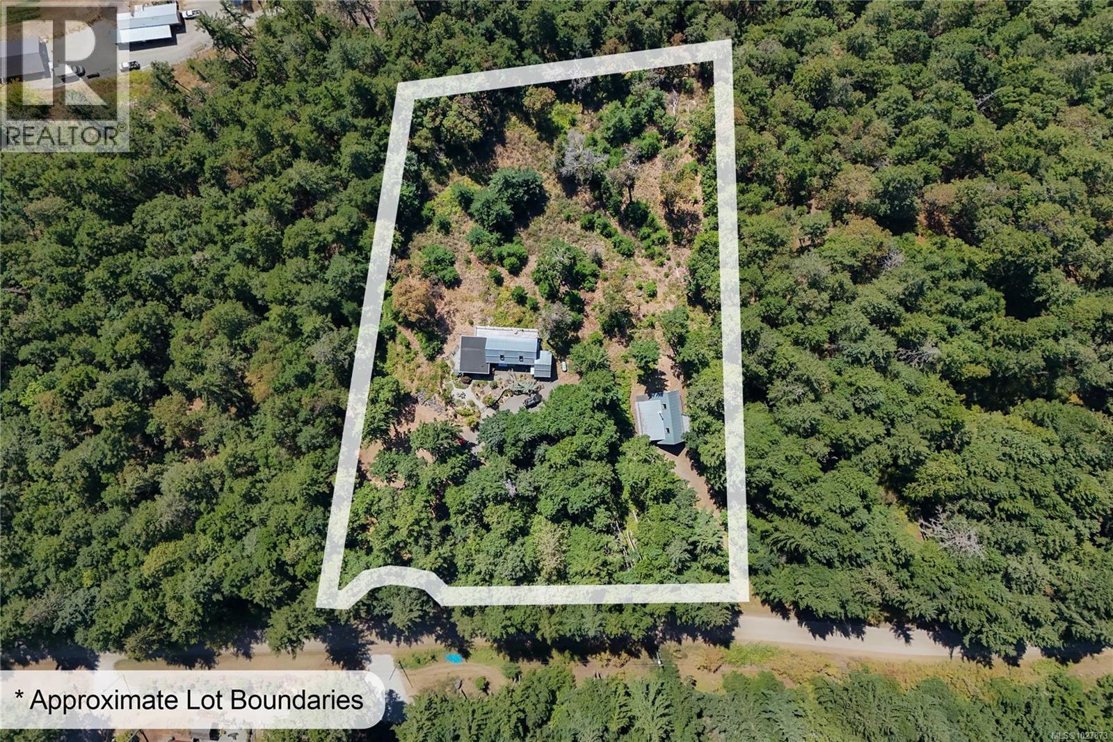  241 Little Mountain Road, Salt Spring