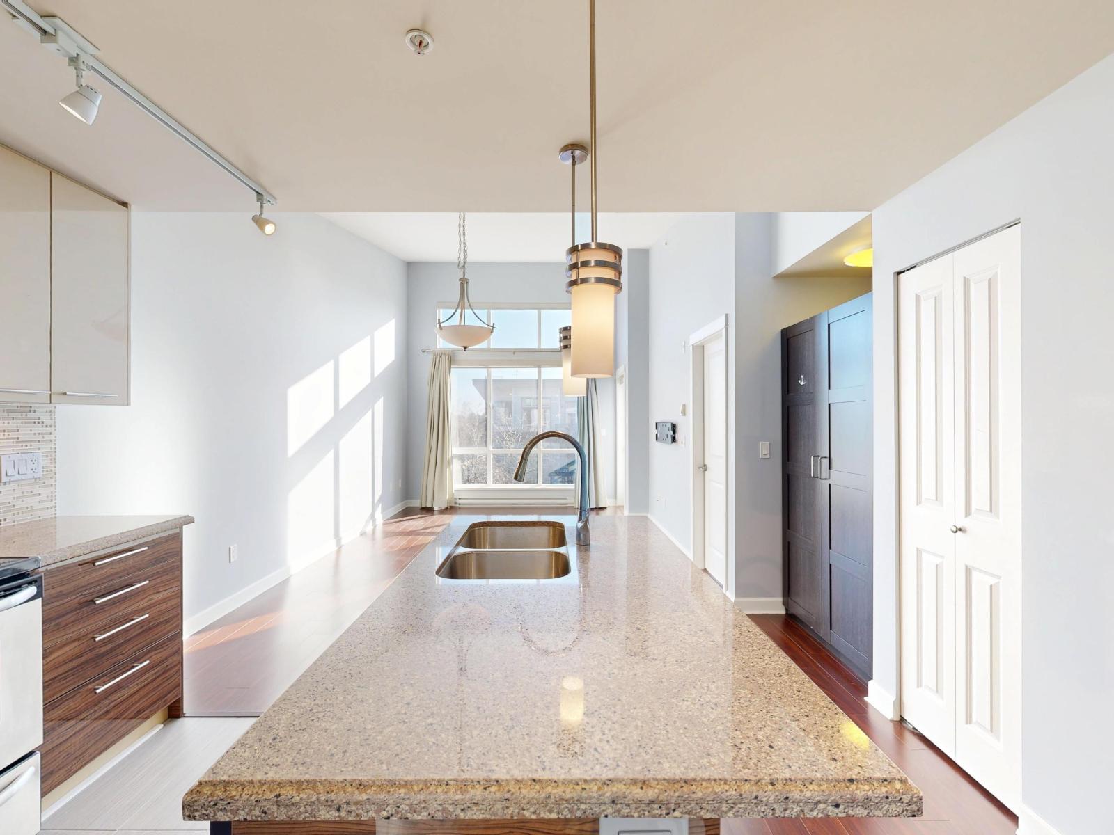 417 12039 64 AVENUE, Surrey