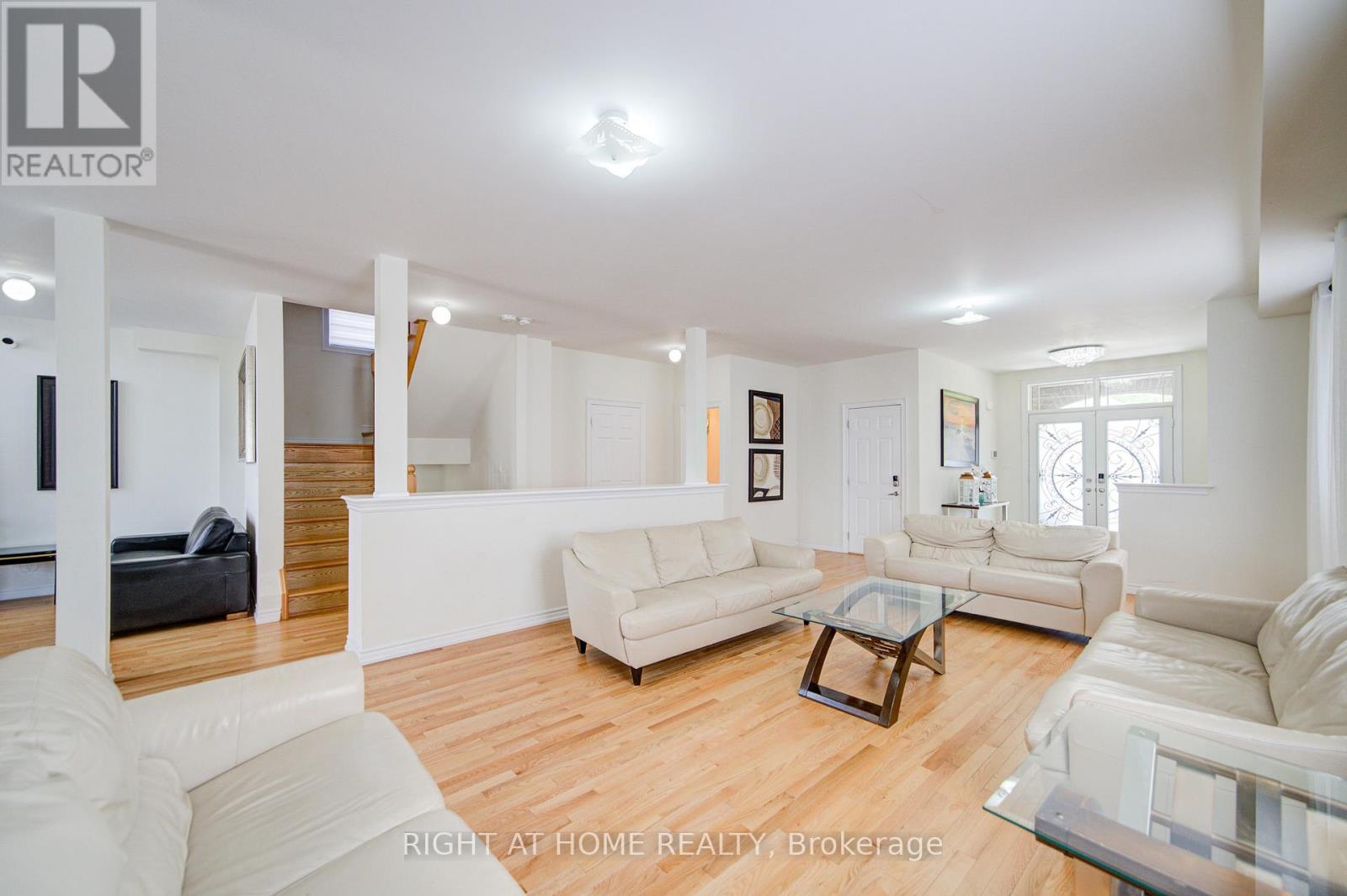 26 PEARL STREET - 9