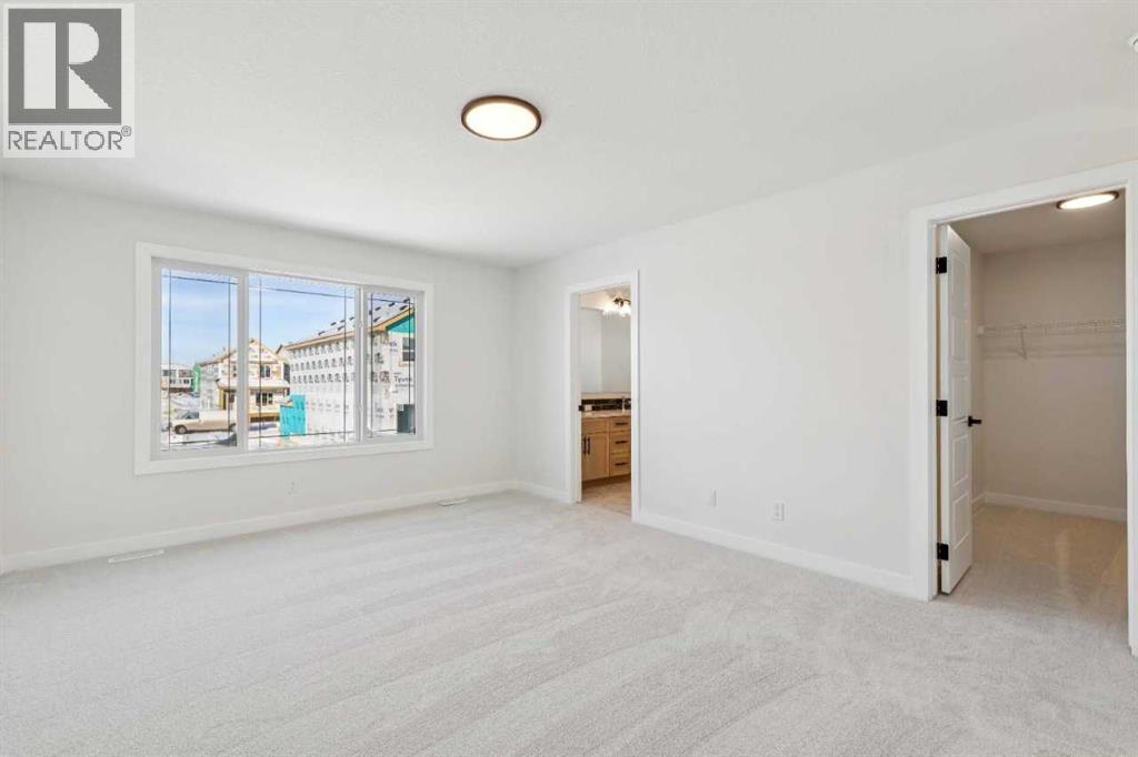 Single Family House for Sale in  Buffaloberry Manor SE Calgary 