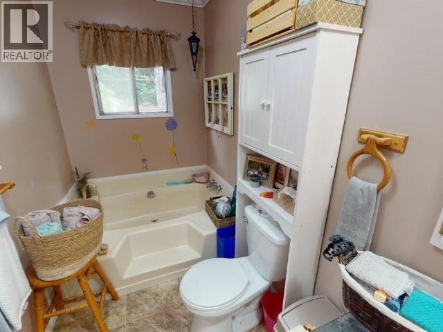 26-6271 MCANDREW AVE - 11