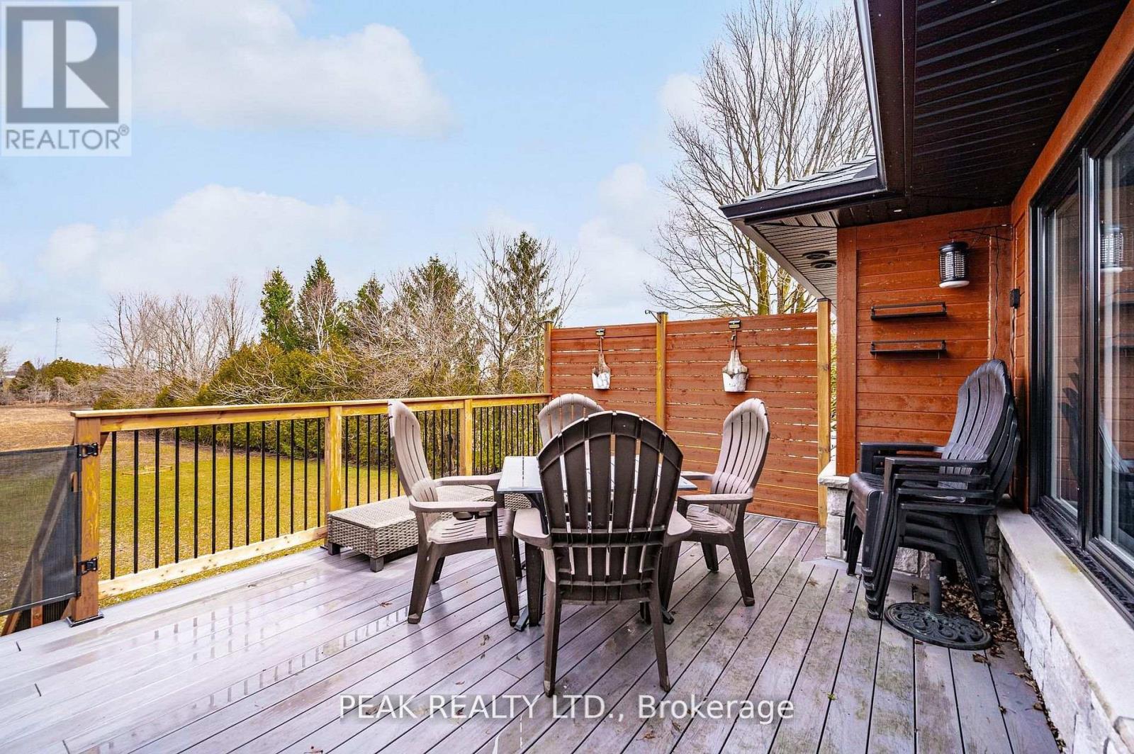 1020 VICTORIA STREET - 31