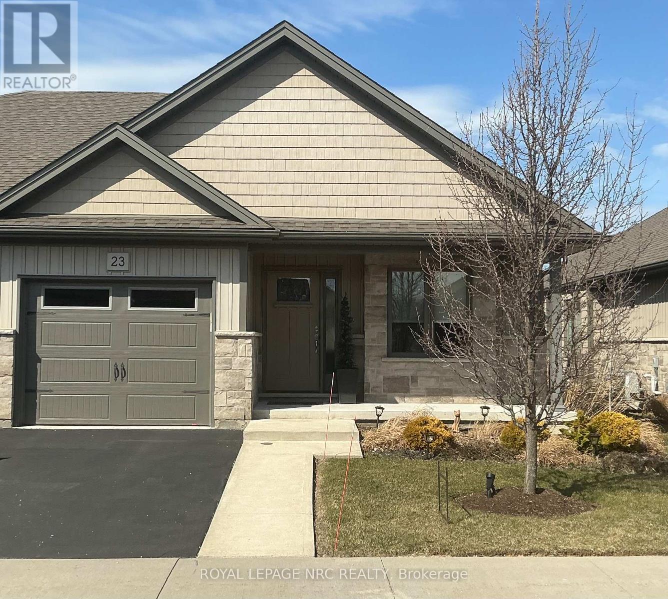 23 RICHARD CRESCENT, West Lincoln (Smithville), Ontario