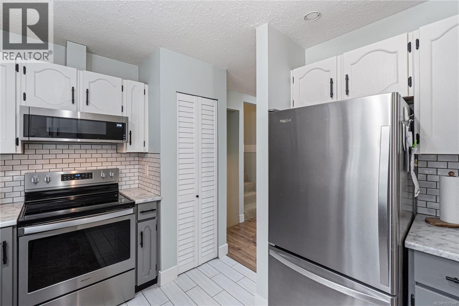 7509 Harby Rd, Lantzville