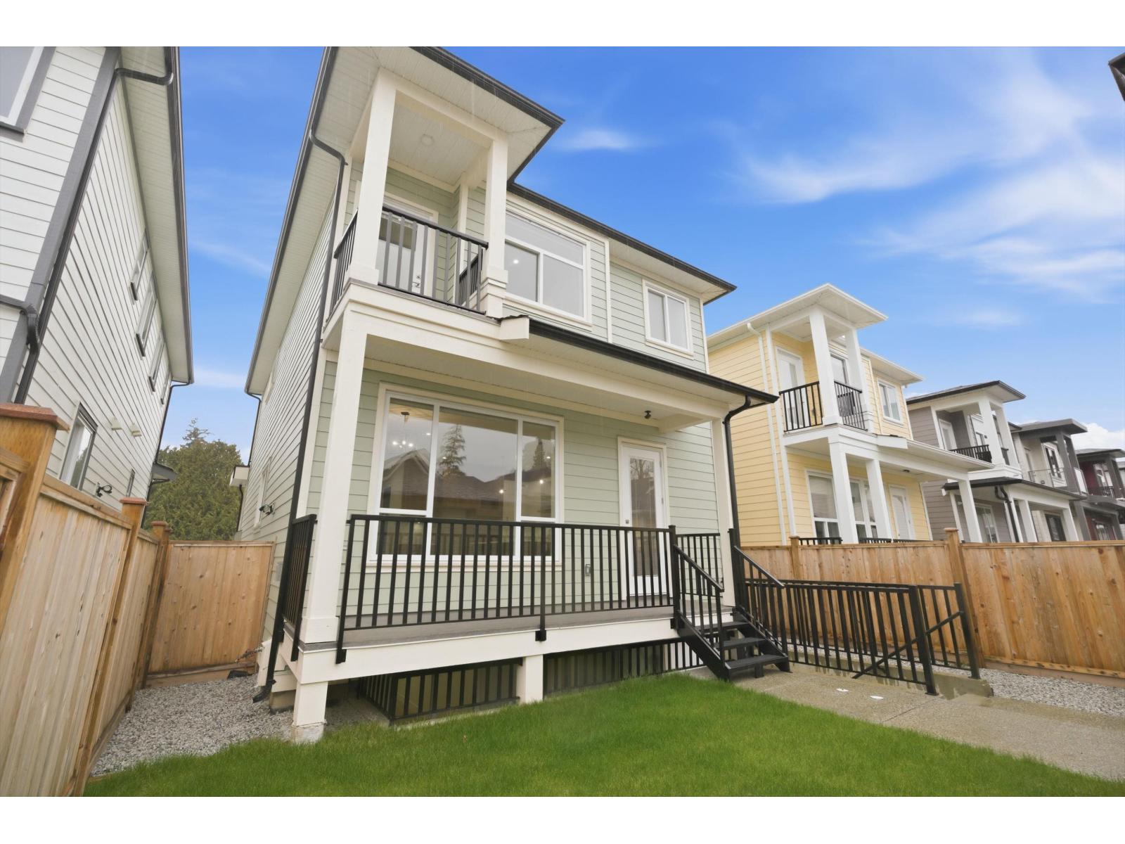 17130 1 AVENUE, Surrey