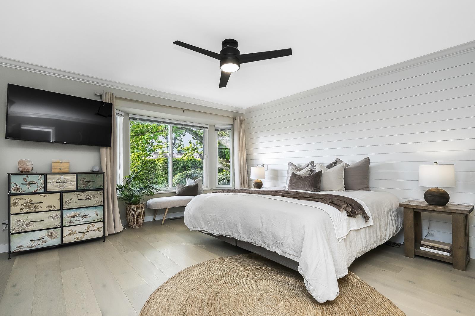 1033 164 STREET, Surrey