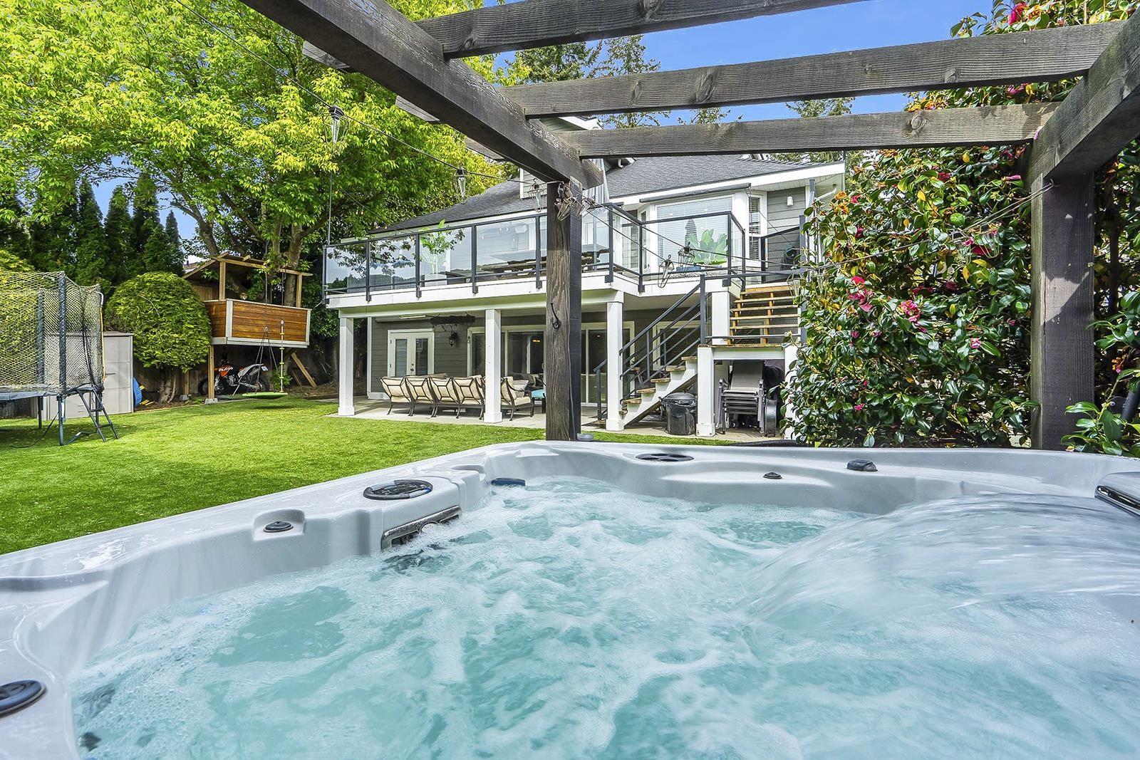 1033 164 STREET, Surrey