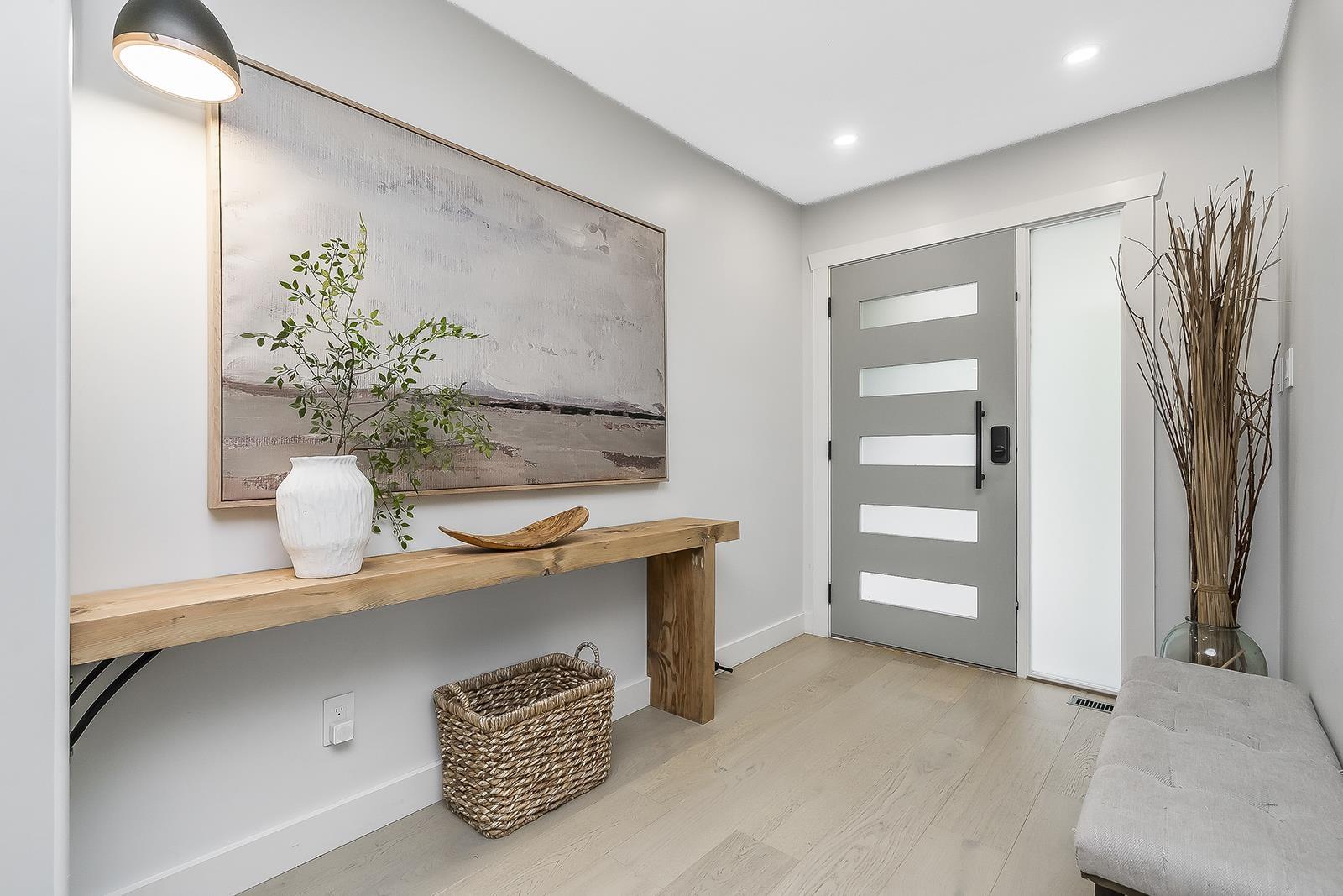 1033 164 STREET, Surrey