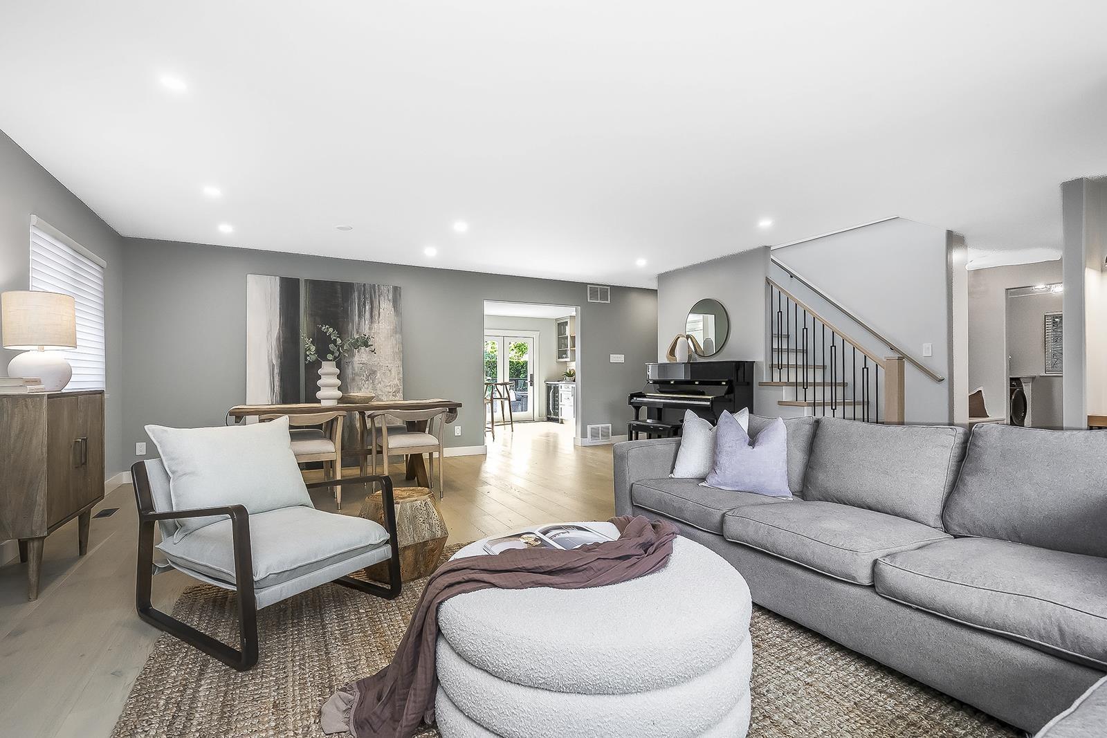 1033 164 STREET, Surrey