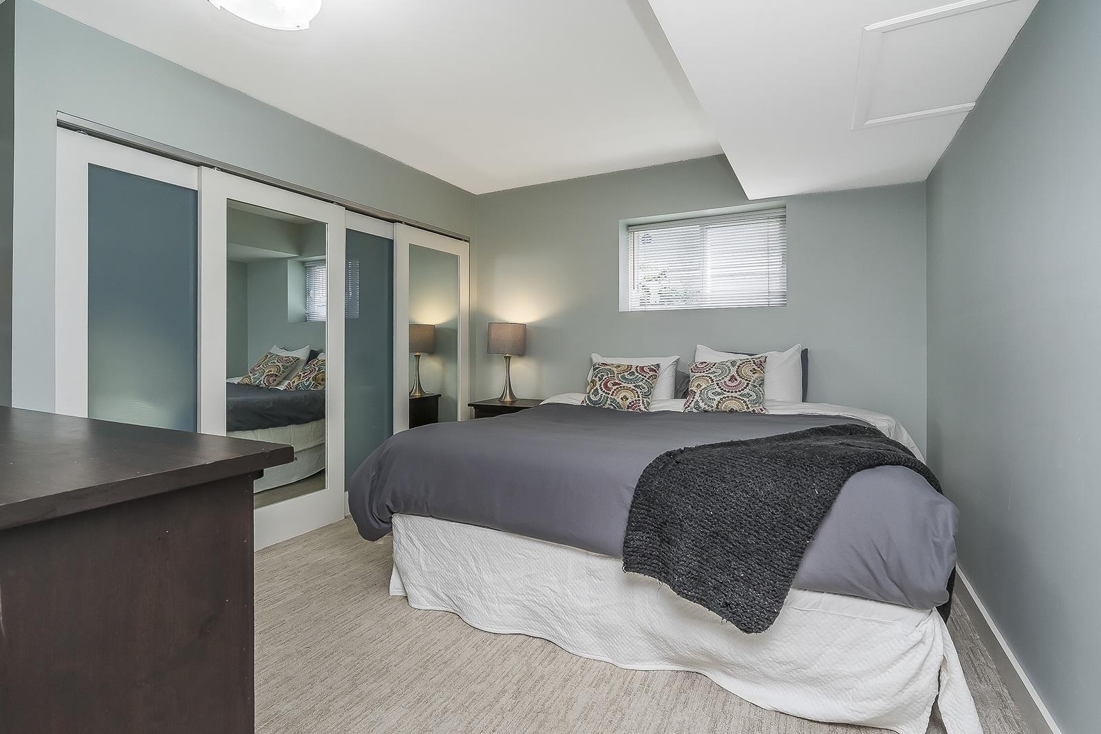 1033 164 STREET, Surrey