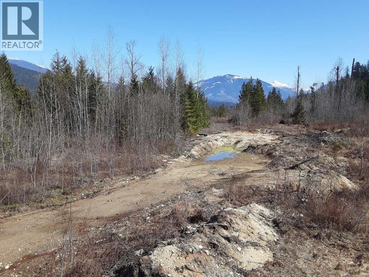 4335 Sederberg Road, Malakwa