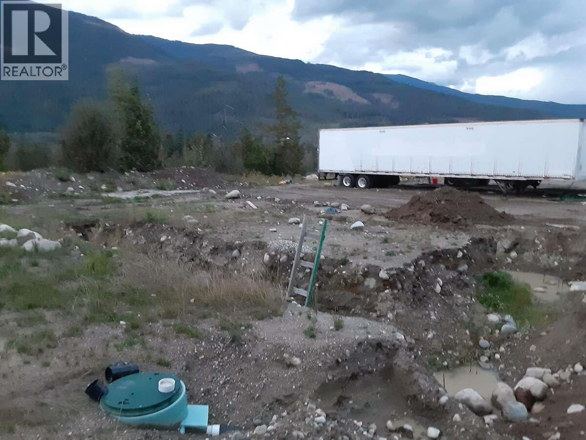 4335 Sederberg Road, Malakwa