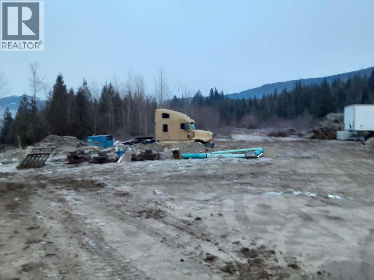 4335 Sederberg Road, Malakwa