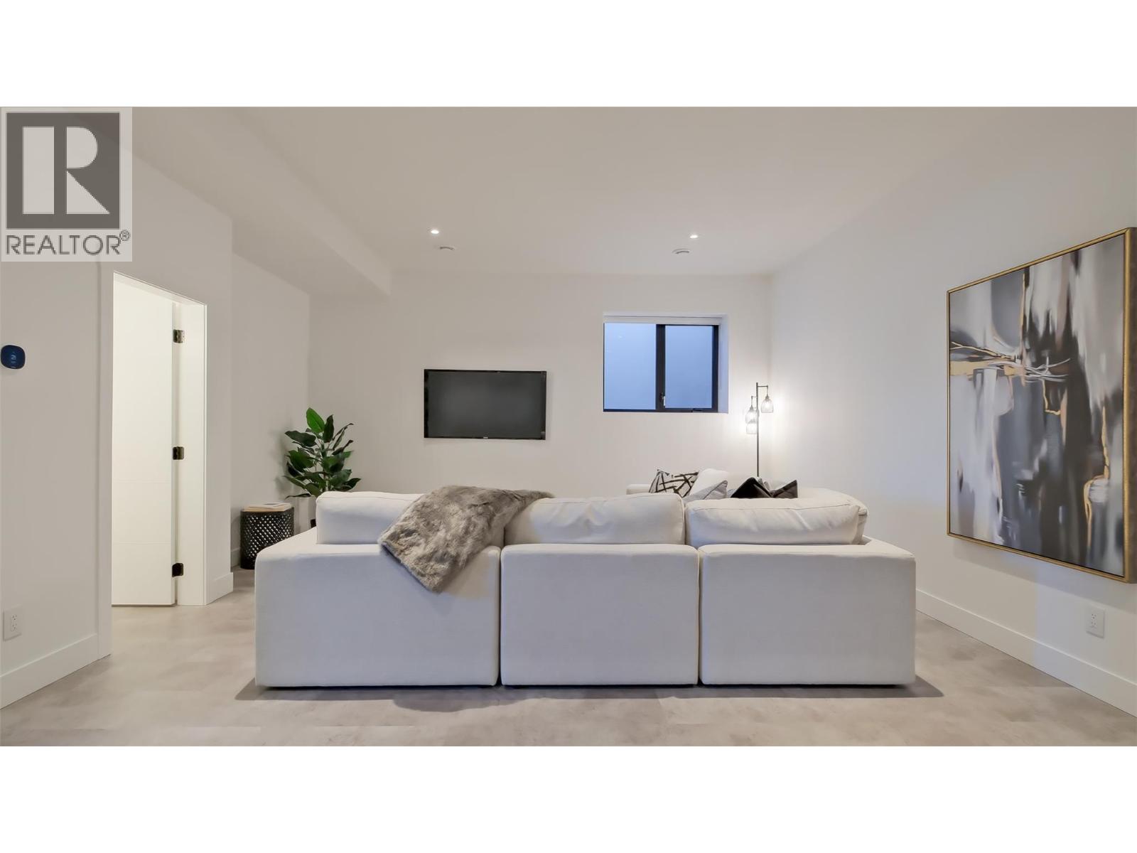 9201 Okanagan Centre Road W Unit# 20, Lake Country