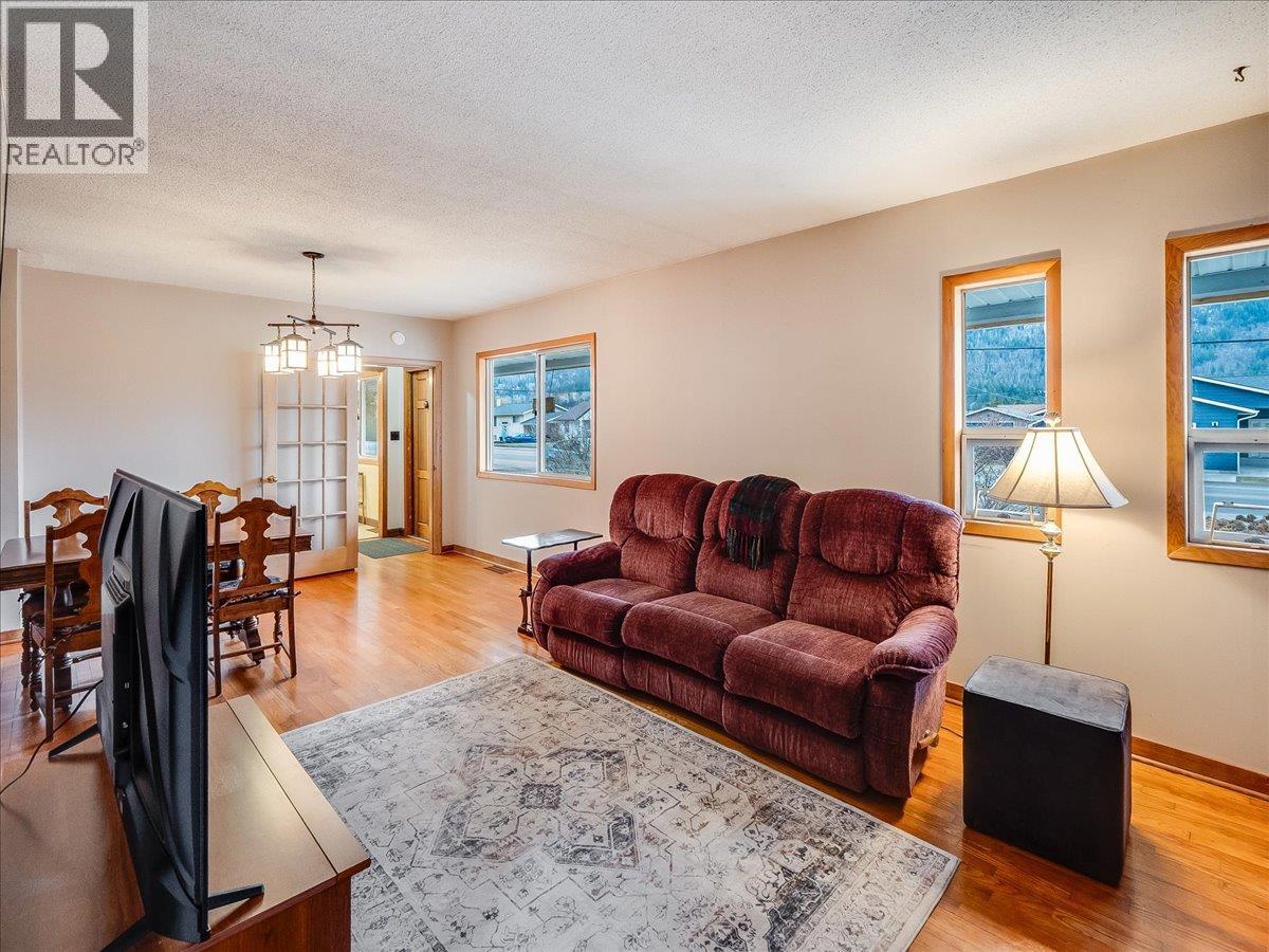 740 10TH Avenue, Montrose