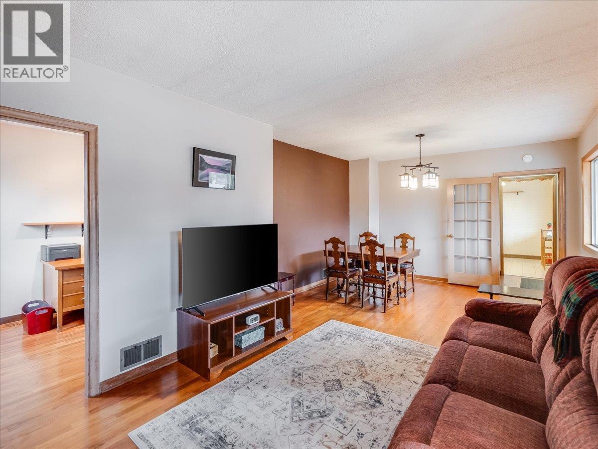 740 10TH Avenue, Montrose