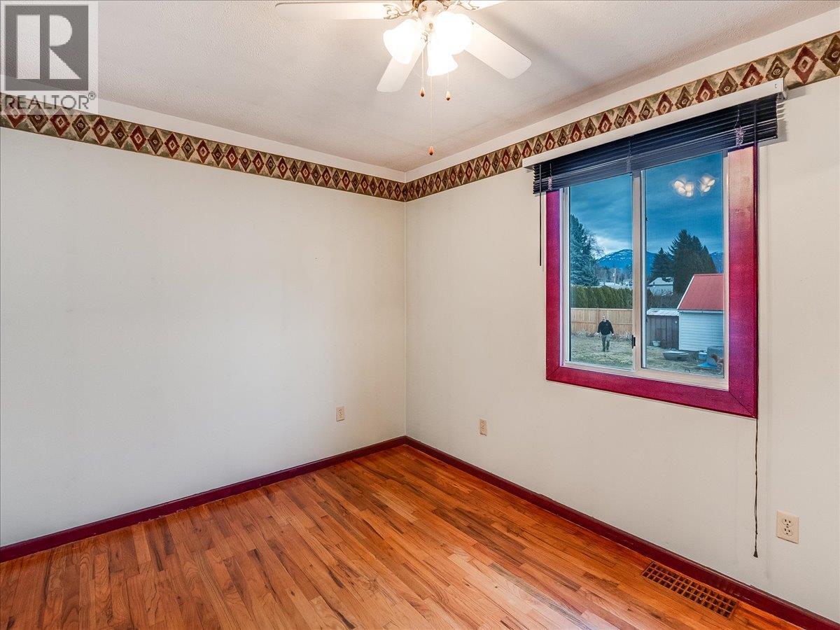 740 10TH Avenue, Montrose