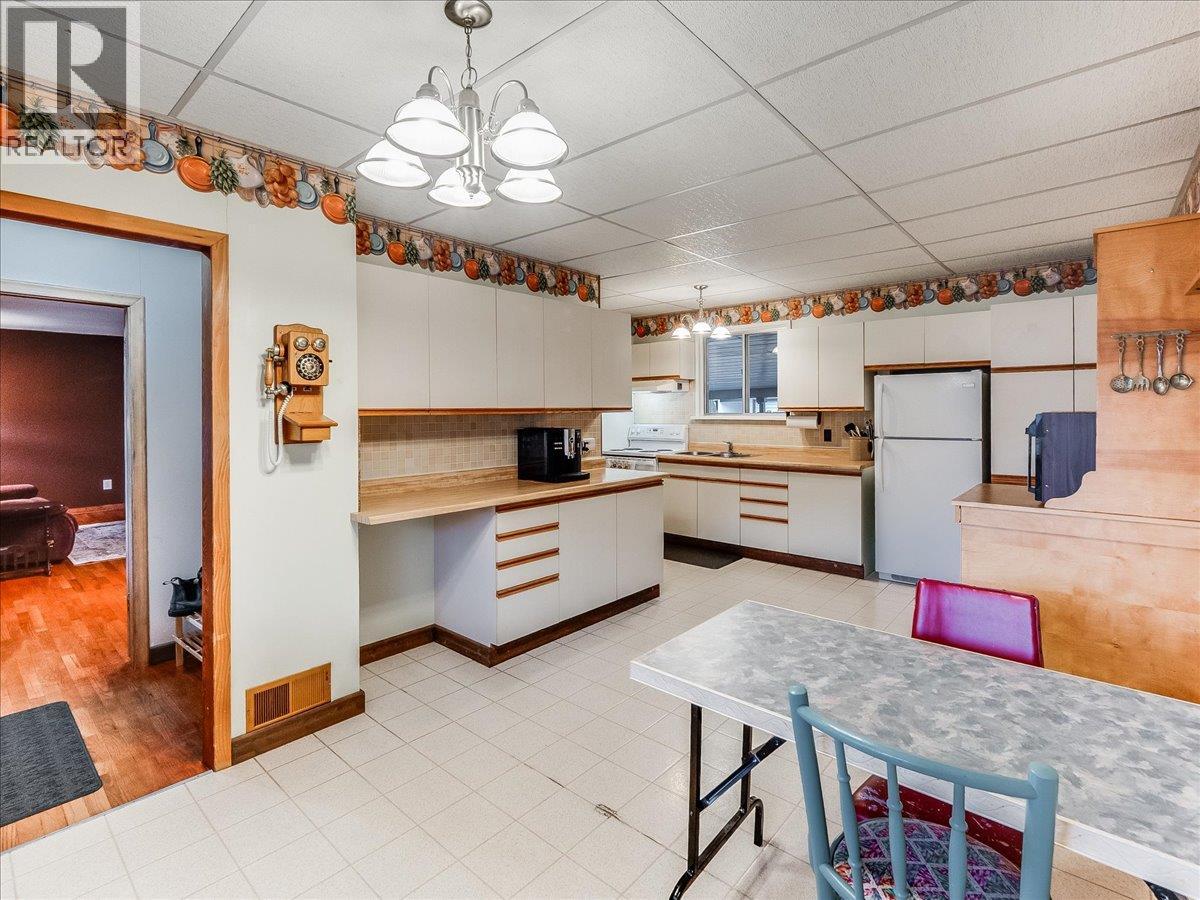 740 10TH Avenue, Montrose