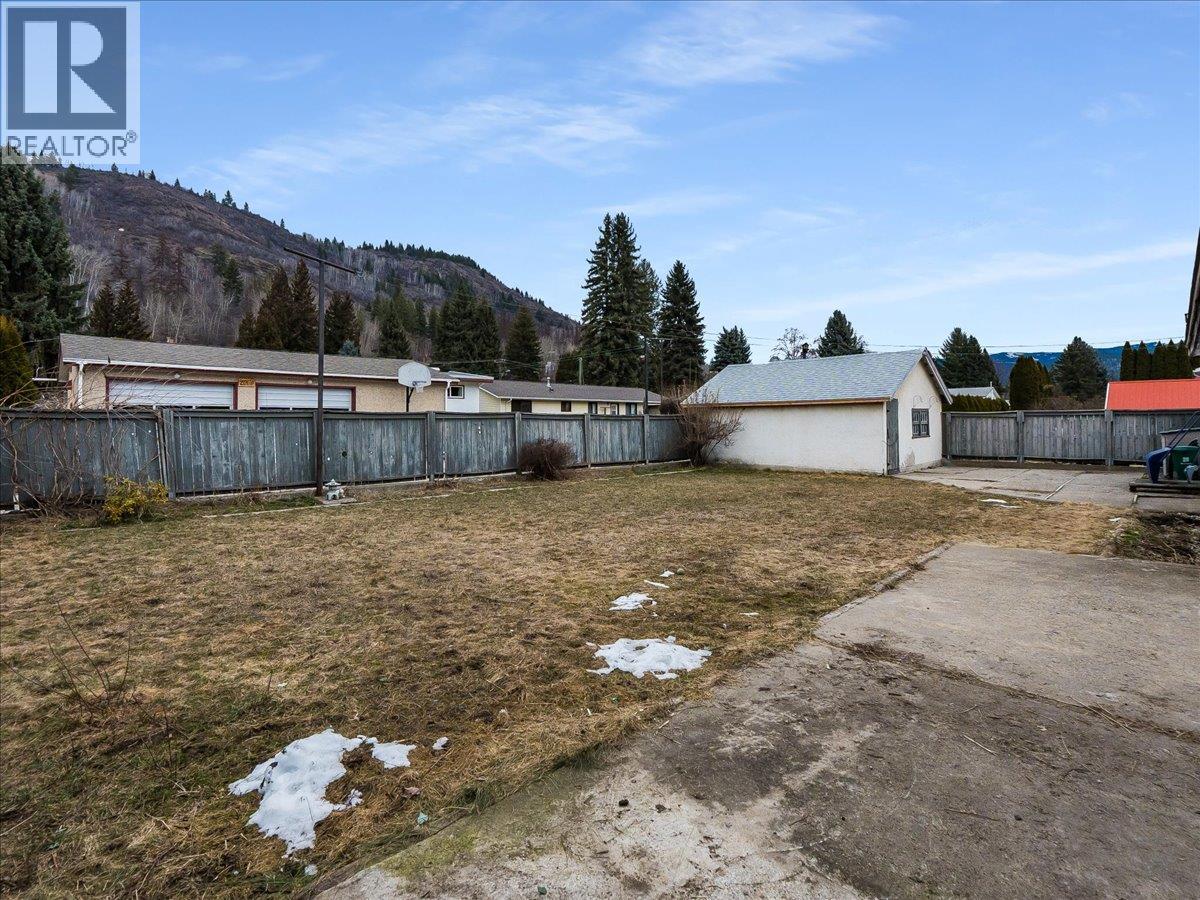 740 10TH Avenue, Montrose