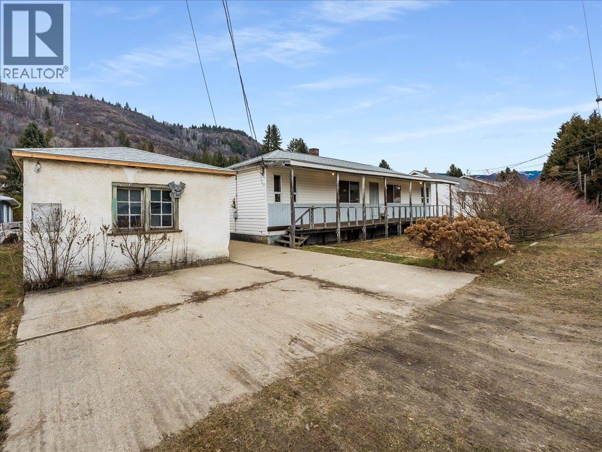 740 10TH Avenue, Montrose