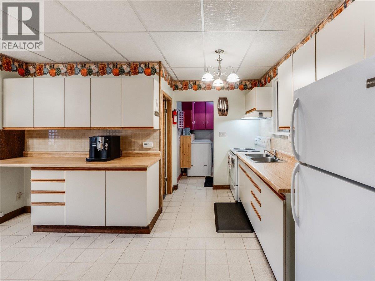 740 10TH Avenue, Montrose