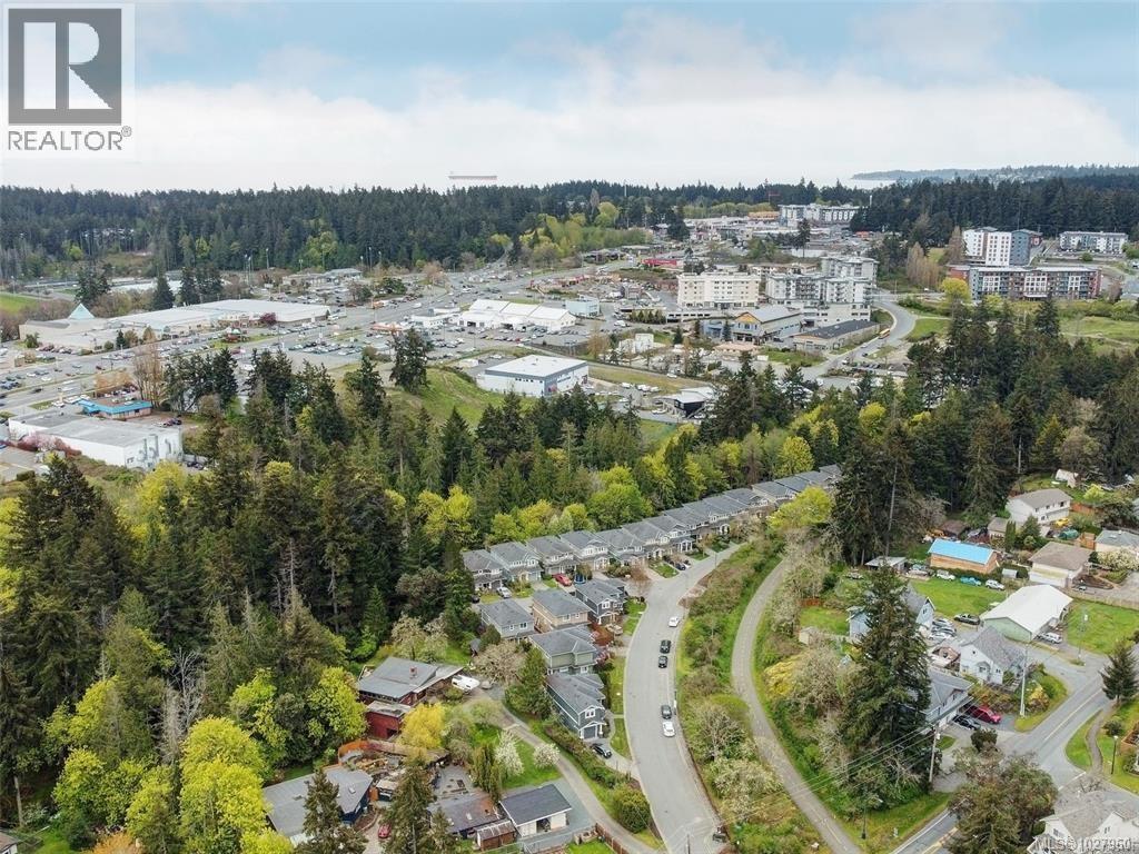 2694 Myra Pl, View Royal