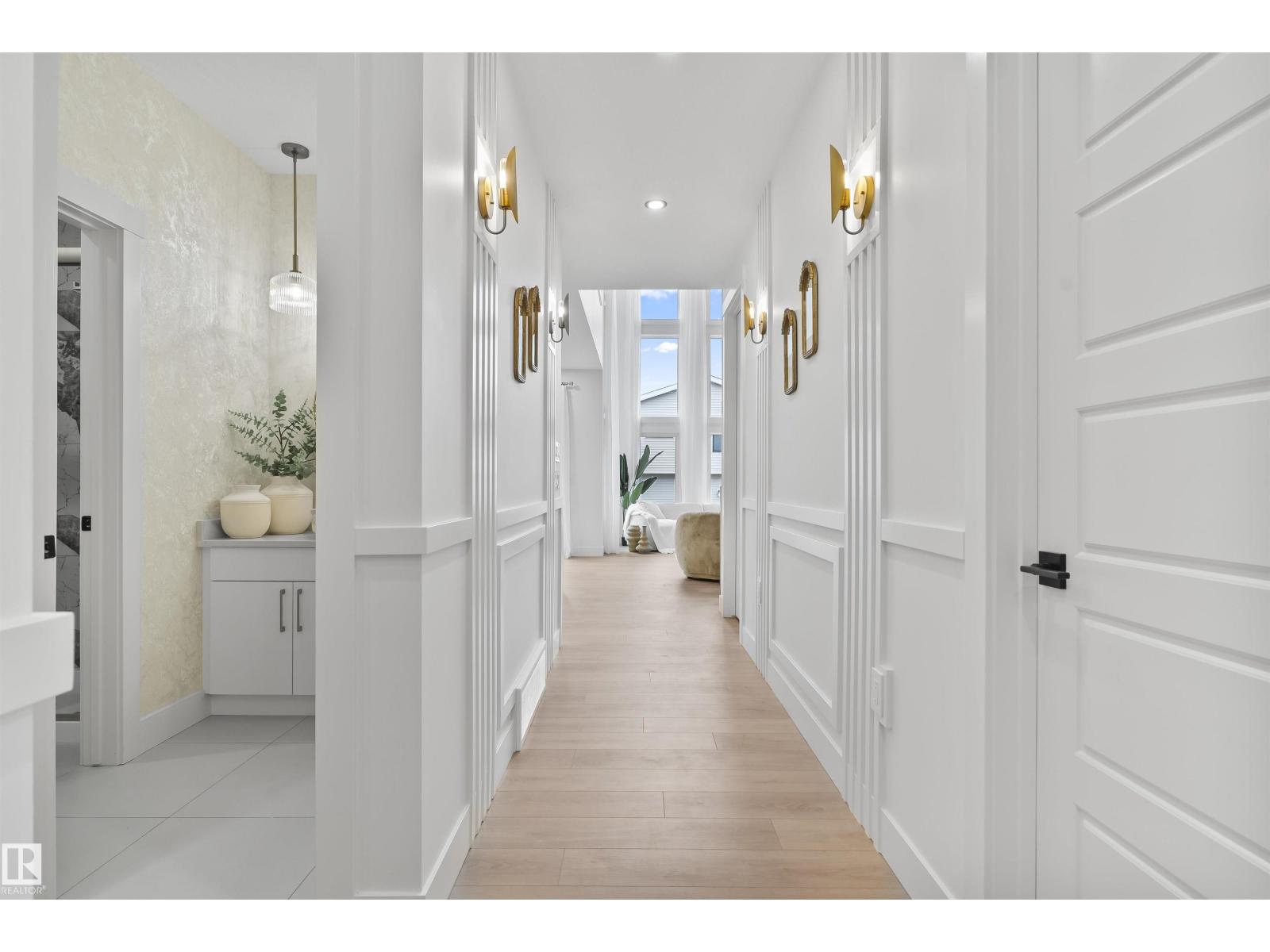 7026 Kiviaq Crescent SW - 3