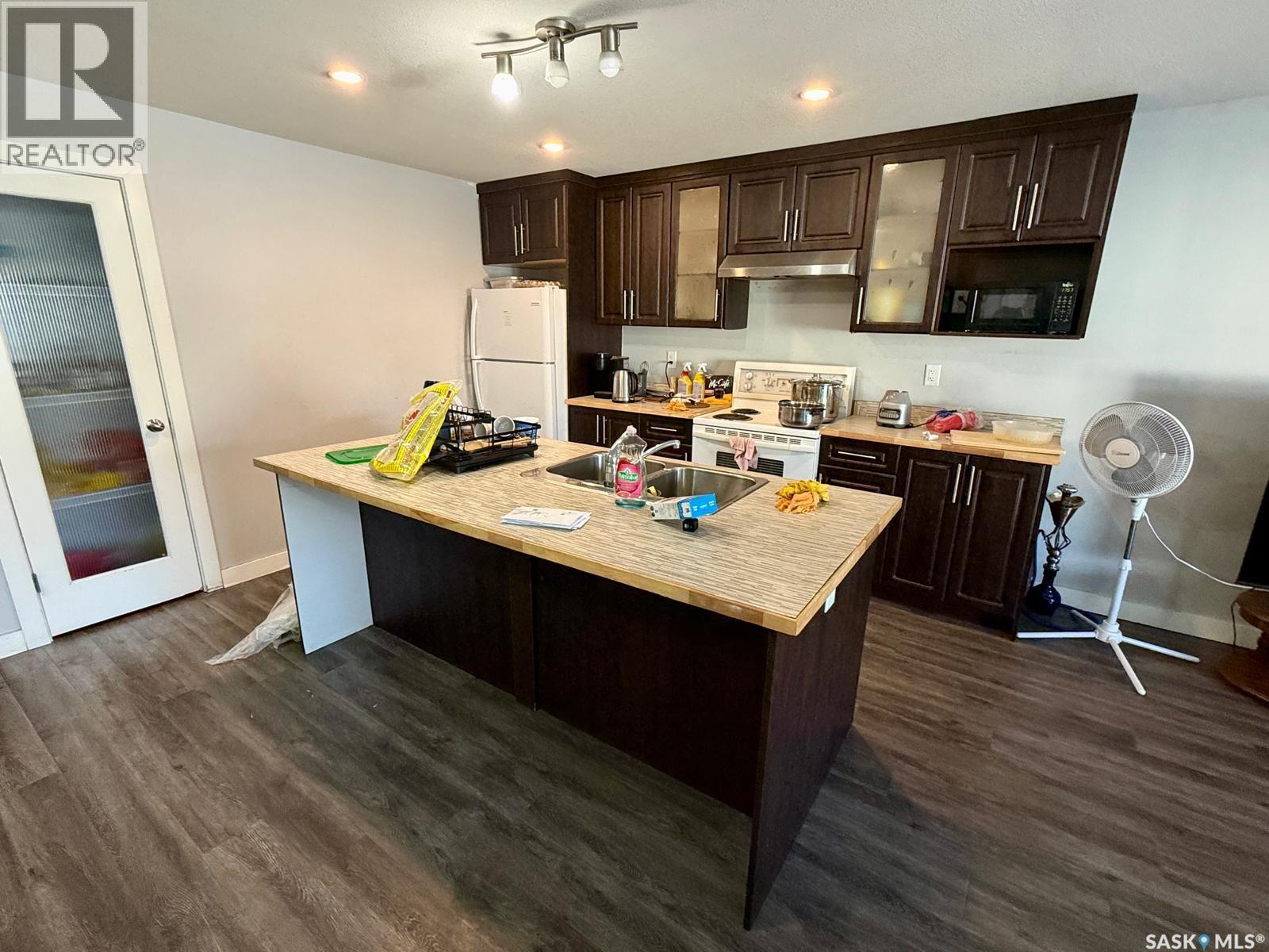 2264 MONTREAL STREET - Image 3