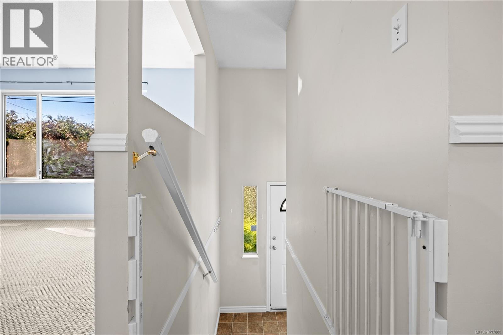 1125 Stillin Dr, Ladysmith