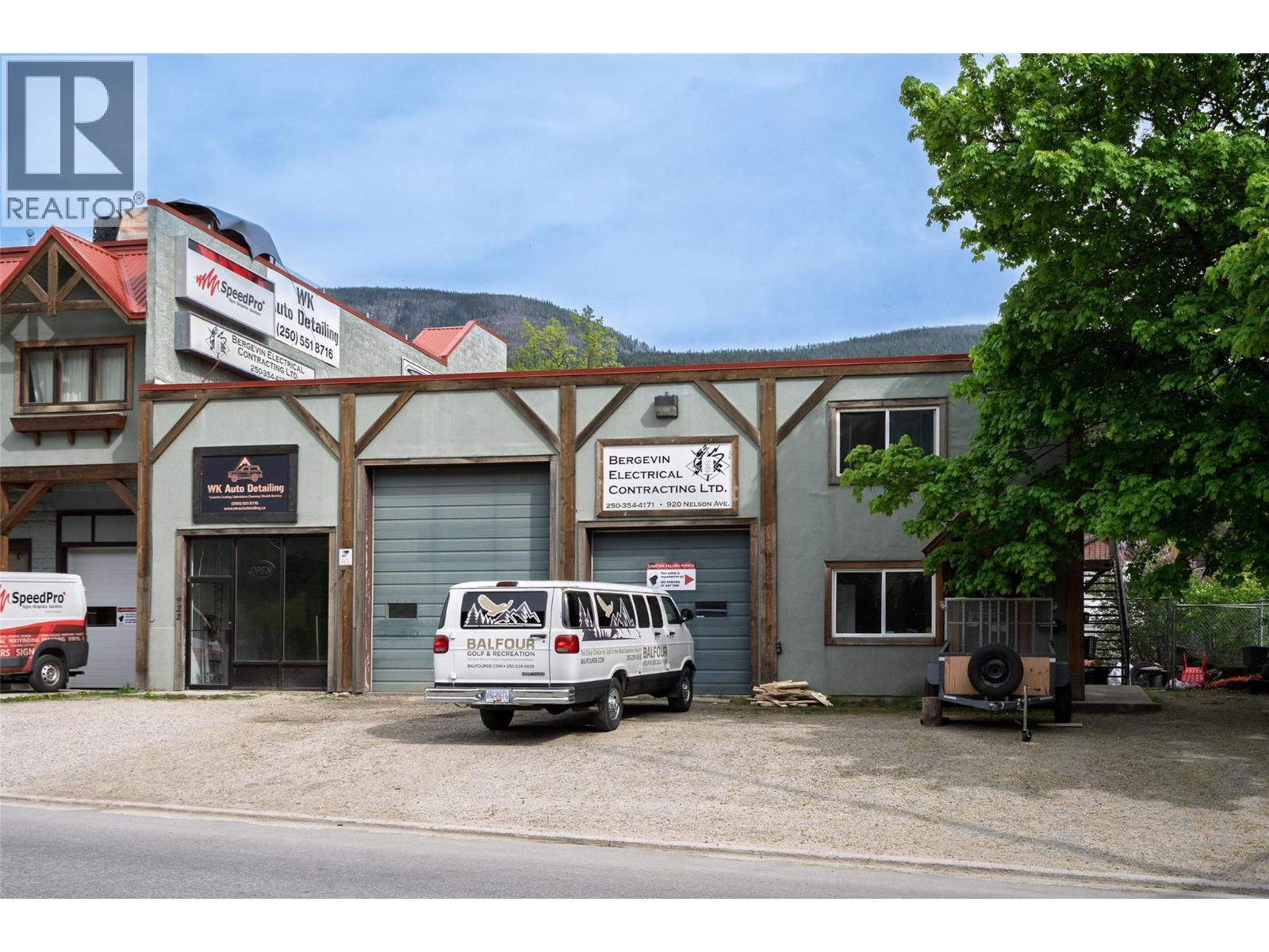  920 Nelson Avenue, Nelson